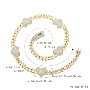 Collier en laiton plaqué or 14 carats avec chaîne cubaine à maillons et pendentif cœur en zircon pour mariages, fiançailles et anniversaires - Product Image 1