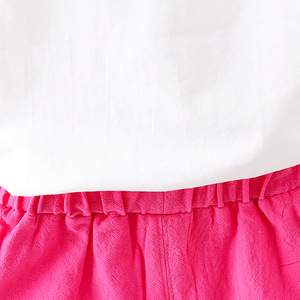 Ensemble de vêtements pour bébé fille, t-shirt blanc à manches courtes et pantalon court China Rose - Product Image 6