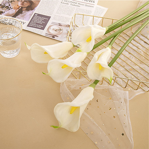 Nhà sản xuất của biển khoai môn hoa dài bắt nguồn <span class=keywords><strong>Calla</strong></span> Lily hoa nhân tạo bó hoa cho trang trí nội thất và đám cưới cô dâu bó hoa - Product Image 3
