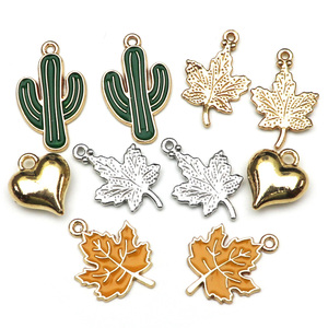 WEGOODZF DIY Breloques Bijoux Multicolores en Alliage Patte de Chat Mignonne pour Bracelets, Boucles d'Oreilles et Chaussures – 4 Saisons - Product Image 4