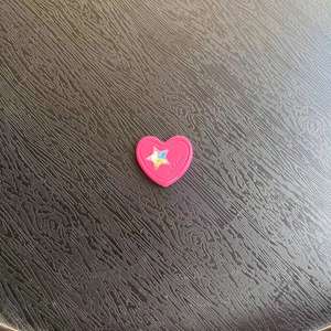 गुलाबी दिल की लक्जरी धातु लक्जरी धातु की लक्जरी आभूषण डिजाइनर फोन के लिए आकर्षण डिजाइनर आकर्षण - Product Image 4