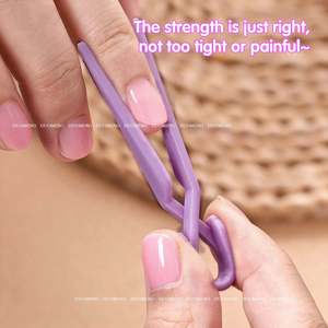 10 pinces de positionnement pour ongles anti-déversement, pour éviter le transfert de colle sur la <span class=keywords><strong>peau</strong></span> et les lits d'ongles larges, outil auxiliaire pour le nail art - Product Image 3