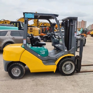Carretilla elevadora <span class=keywords><strong>Komatsu</strong></span> FD30 de 3 toneladas y 4 ruedas usada original de Japón, carretilla elevadora diesel <span class=keywords><strong>Komatsu</strong></span>/TCM/Heli 3t 7T 8T 10t 15T 20t <span class=keywords><strong>25t</strong></span> 30t - Product Image 2