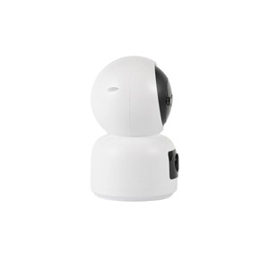 The computer's live webcam features <b>remote</b> focus and a <b>plug</b>-and-play USB interface, requiring no drivers. - Product Image 3