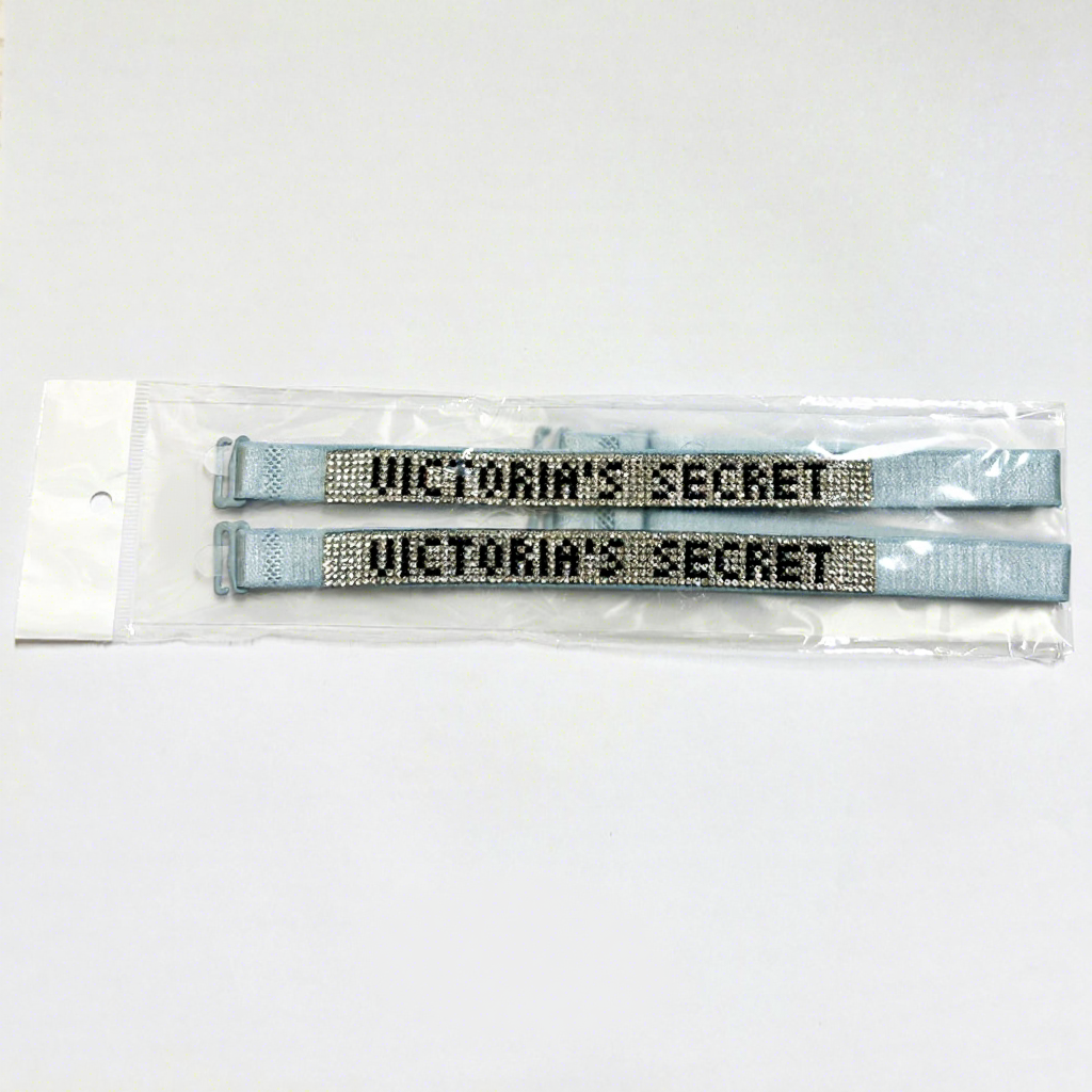 Modèle Victoria's Secret, bleu clair