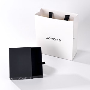 Caja de Joyería Personalizable para Aretes y Anillos Incluye Bolsa de Papel para Regalo, Caja de Envío, Tarjeta de Agradecimiento con Guía de Cuidado - Product Image 1
