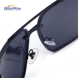 <span class=keywords><strong>Gafas</strong></span> de <span class=keywords><strong>Sol</strong></span> de Metal de Diseño de Marca de Lujo de Moda con Marco de Metal Irregular de Alta Calidad 2025, <span class=keywords><strong>Gafas</strong></span> de <span class=keywords><strong>Sol</strong></span> Vintage para Hombre - Product Image 5