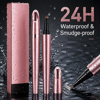 Crayon à sourcils avec pointe de précision pour des sourcils naturellement définis, crée des traits doux comme des mèches de cheveux, fini mat naturel toute la journée