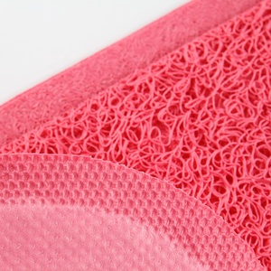 Wasserdichte Rutschfeste Outdoor-Fußmatte im Klassischen Stil mit Niedlichem Tierpfoten-Design aus PVC-Gummi, Haustiermatte in Kartonverpackung - Product Image 3