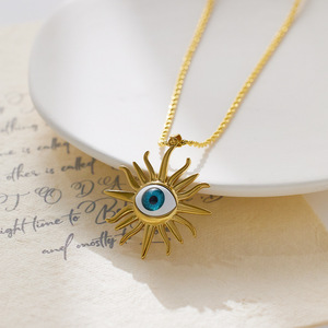 Vente en gros <span class=keywords><strong>de</strong></span> collier pendentif en acier inoxydable plaqué or 18 ct PVD en forme d'oeil <span class=keywords><strong>de</strong></span> diable <span class=keywords><strong>Chic</strong></span> Chokers pour femmes et hommes - Product Image 6