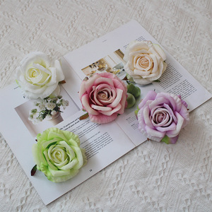 Tête de rose artificielle parfumée en soie, style européen, pour décoration murale, remplissage de boîte cadeau, artisanat, Saint-Valentin, Thanksgiving - Product Image 1