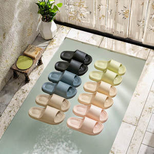 Chaussons unisexes les plus vendus, à semelle épaisse et douce, pour la maison, pour hommes et femmes, à utiliser en hiver, au printemps ou en été - Product Image 1