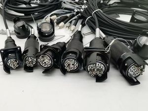 Adaptateur de fibre optique à 2 cœurs série CYGT <span class=keywords><strong>YZA</strong></span>, connecteur en laiton et ABS pour environnements automobiles difficiles - Product Image 6