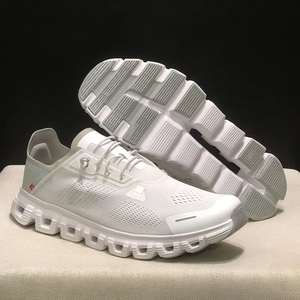 รองเท้าวิ่งลำลอง Cloud 6 รุ่นฮิตปี 2026 น้ำหนักเบา ระบายอากาศได้ดี ซับในผ้าฝ้ายอย่างดี หรูหรา สำหรับผู้ชายและผู้หญิง แบบผูกเชือก กันลื่น - Product Image 3