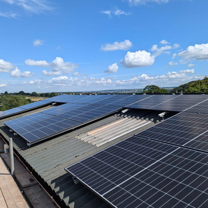 Thị trường Nhật Bản Bảng điều khiển năng lượng mặt trời thiết kế chống động đất - Product Image 1