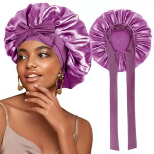 14 pouces femmes <span class=keywords><strong>Satin</strong></span> Bonnet <span class=keywords><strong>cheveux</strong></span> Bonnet <span class=keywords><strong>nuit</strong></span> sommeil bonnet écharpe Wrap pour <span class=keywords><strong>cheveux</strong></span> bouclés avec bande de cravate noir - Product Image 3