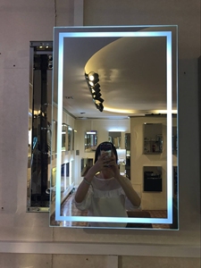 Espejo <span class=keywords><strong>de</strong></span> Maquillaje LED Digital para Barbería, Espejo Decorativo <span class=keywords><strong>de</strong></span> Cuerpo Entero, Espejo <span class=keywords><strong>de</strong></span> <span class=keywords><strong>Baño</strong></span> Inteligente Personalizado <span class=keywords><strong>con</strong></span> <span class=keywords><strong>Luz</strong></span> Iluminada - Product Image 4