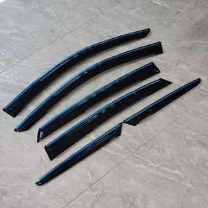 Deflettori per Finestrini Auto Leadway Cromati, Stile <span class=keywords><strong>Sportivo</strong></span> con Finiture Cromate Nere, Installazione con Nastro 3M, Protezioni Antipioggia e Antivento in Plastica PC - Product Image 3