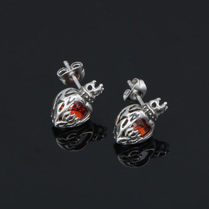 Heart <b>Crown</b> Stud Earrings With Red Gemstone Bezel Setting <b>Silver</b> Tone Fashion Jewelry For Women Gift CF120 - Product Image 2