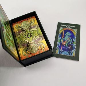 传奇克苏鲁豪华金箔聚氯乙烯塔罗牌扑克牌圆滑磁盒旧神耳语 - Product Image 2