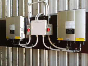 อินเวอร์เตอร์พลังงานแสงอาทิตย์แบบเชื่อมต่อกับระบบไฟฟ้าราคาประหยัด 4kw <span class=keywords><strong>5kw</strong></span> 6kw เฟสเดียว ระดับการป้องกันน้ำ IP65 อินเวอร์เตอร์พลังงานแสงอาทิตย์แบบคลื่นไซน์บริสุทธิ์สำหรับใช้ในบ้าน - Product Image 2