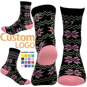 supplier good quality free design combed cotton sport socks with fashion novelty logo free sample breathable socks