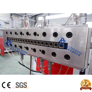 Línea de Producción de Equipos para Paneles Huecos de Tablero de Puerta de Madera WPC de PVC de 1000 mm de Ancho, Maquinaria de Extrusión - Product Image 4