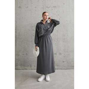 Conjunto de Sudadera y Falda con Ribete Gris Humo para Mujer, Venta al Por Mayor - Product Image 4