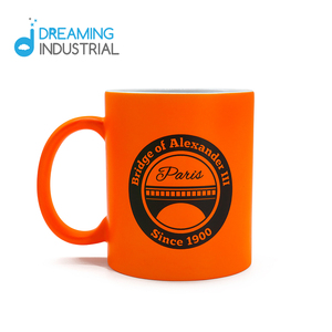 แก้วกาแฟเซรามิกเคลือบด้านสีส้มขนาด 11 ออนซ์ แบบซับลิเมชั่น แก้วนีออน - Product Image 2