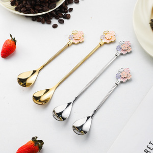 <span class=keywords><strong>Cucchiaino</strong></span> da caffè/tè in acciaio inossidabile 18/10 con manico a forma di fiore di ciliegio e logo personalizzato, color oro/<span class=keywords><strong>argento</strong></span>, per dessert. - Product Image 1