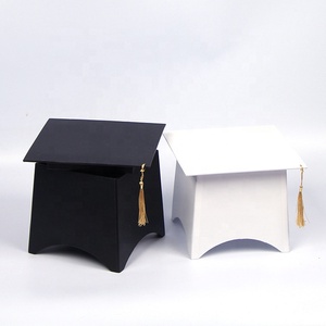 Hot sale high quality graduation season square flower boxes for students Wholesale custom luxury graduation gift boxes