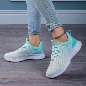 Scarpe sportive basse da <span class=keywords><strong>donna</strong></span> di grandi dimensioni traspiranti e traspiranti con punta di natale di colore bianco blu per la moda primavera - Product Image 3