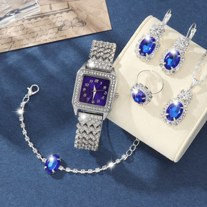 Wholesale Women's Watch Fashion Accessories Set Women's Watch Diamond Set Quartz Watch