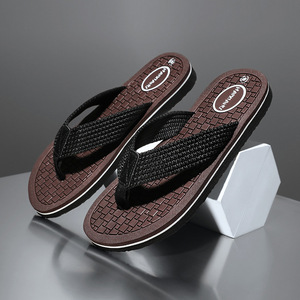 Tongs pour hommes imprimées à bout rond, style coréen tendance, confortables, pour l'extérieur et la plage, en EVA - Product Image 3