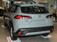 Pour Corolla Cross 2023 2.0L CVT Édition Pioneer Conduite à Gauche Pneus R15 Sièges en Tissu Intérieur Sombre Caméra Arrière Toit Ouvrant