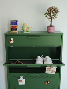 Étagère à chaussures en métal à 3 niveaux, étagère à chaussures moderne à finition brillante, organisateur de rangement pour <span class=keywords><strong>placard</strong></span>, armoire, entrée, <span class=keywords><strong>placard</strong></span> à chaussures - Product Image 5