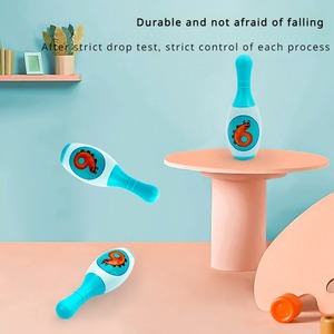 Juego de pelota deportiva <span class=keywords><strong>para</strong></span> interiores/exteriores <span class=keywords><strong>para</strong></span> juegos interactivos entre padres e hijos, bolera de juguete de plástico <span class=keywords><strong>para</strong></span> niños/niñas, juguete de baño elegante - Product Image 5