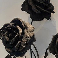 J-216 événement fleurs champagne fait à la main roses décoration intérieure mariage décoration extérieure boutique installation