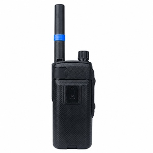 MTP6650 Walkie Talkie Portatile con Tastiera Completa, GPS, IP68, UHF 350-470MHz, Lunga Distanza fino a 10 <span class=keywords><strong>Chilometri</strong></span> - Product Image 1