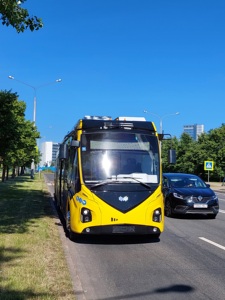 Autobús moderno de alta capacidad modelo 43300D serie VITOVT con sistema de conducción autónoma y diseño de confort para pasajeros - Product Image 3