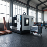 Centre d'usinage vertical CNC 5 axes haute performance VMC1050, avec broche taïwanaise haute vitesse pour l'usinage des métaux