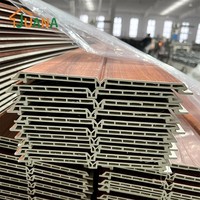 Panneaux muraux WPC imperméables de la marque JUANA, directement de l'usine, pour la décoration des murs et plafonds intérieurs, panneaux muraux WPC en PVC personnalisés