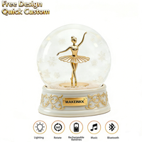 Globe à neige personnalisé de luxe avec danseuse de ballet, éclairage rotatif, musique et Bluetooth rechargeable, en résine, pour cadeaux et décoration