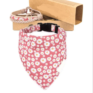 Collar de corbata de perro desmontable de doble capa con margarita de estilo retro con pulsera de propietario - Product Image 1