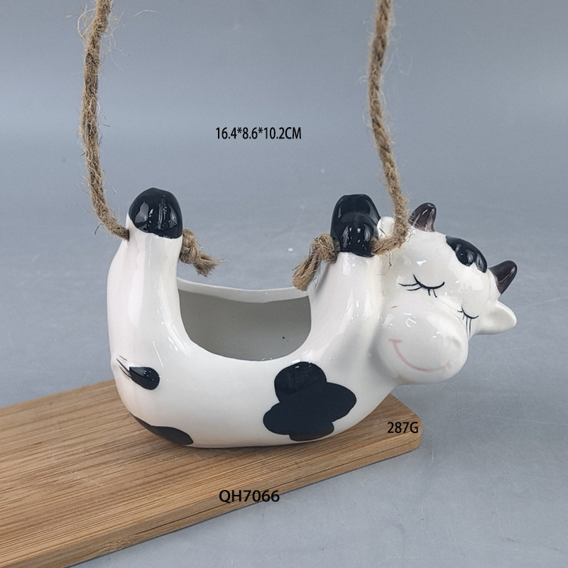 Cow hanging basin