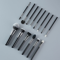 Ensemble de 24 pinceaux de maquillage de qualité supérieure pour les marques de beauté avec logo personnalisé, emballage de marque privée, fabrication OEM