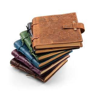 Cuaderno de Estilo Retro Nostálgico, Hecho a Mano, con Patrón Grabado en Cuero, Cuerda para Atar, Papel Kraft - Product Image 1