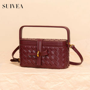Wholesale Women's <b>Handbags</b>: Vintage-Style Compact Square Bags, Light Luxury Handwoven Tote Bags, Shoulder Crossbody Bags - Product Image 3