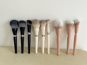Ensemble de 3 pinceaux de maquillage rose blanc noir manche en plastique cheveux synthétiques ensemble de pinceaux de maquillage végétalien <span class=keywords><strong>costume</strong></span> - Product Image 2