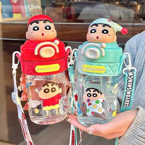 Vaso con pajita para niños de Crayon Shin-chan, gran capacidad, con correa para uso escolar, vaso de plástico para bebidas, diseño de dibujos animados - Product Image 4